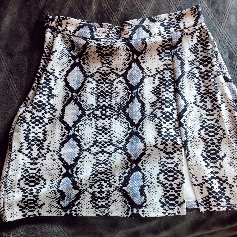 snake print skirt